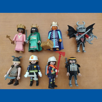 Playmobil figurák