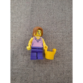 Lego minifigura (24) nő kosárral
